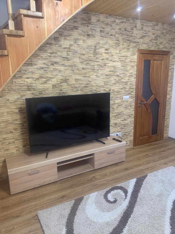 פודובובץ Cottage house מראה חיצוני תמונה