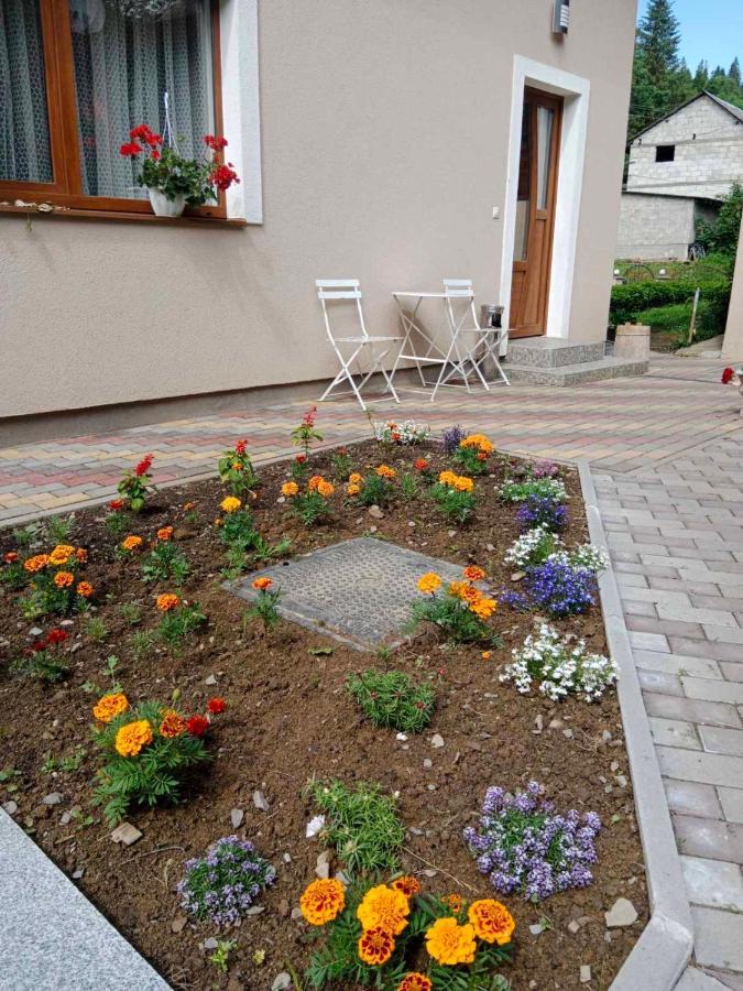 פודובובץ Cottage house מראה חיצוני תמונה
